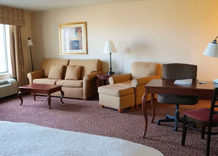 Hampton & Hotel Kingman